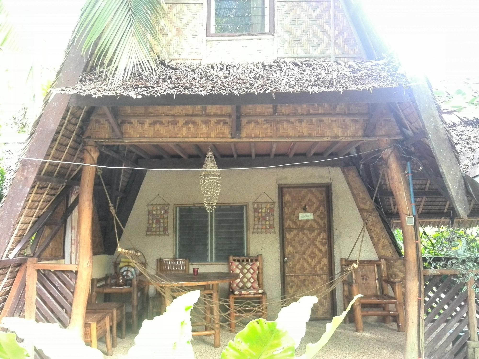 Bananaland Cottages Tawala  Buitenkant foto